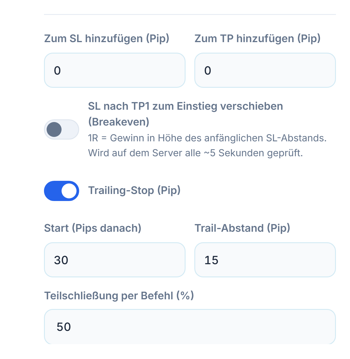 Pip-Felder Zum SL hinzufügen und Zum TP hinzufügen, Breakeven-Schalter, eingeschalteter Trailing-Stop-Schalter mit Start- und Trail-Abstand, Teilschließung per Befehl in Prozent