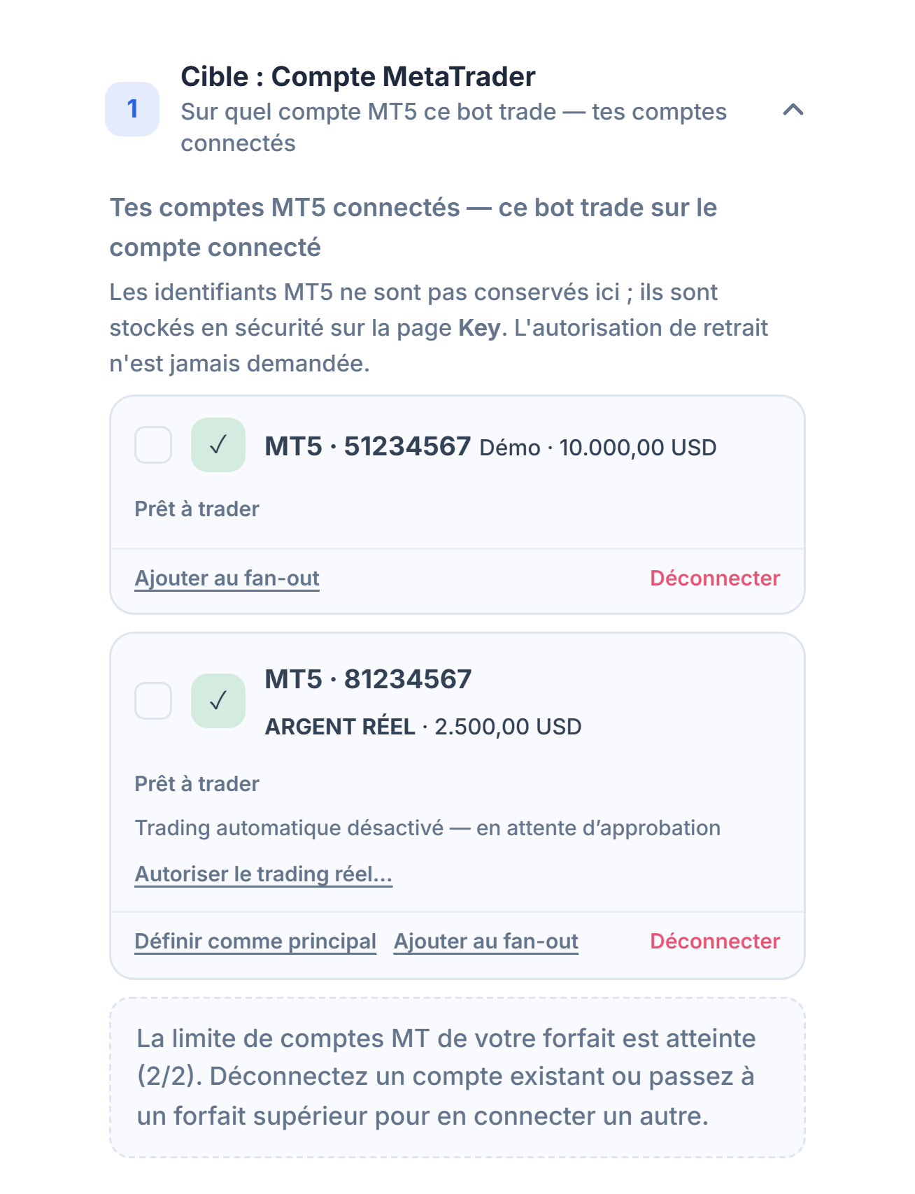 Comptes MT5 connectés : une carte de compte démo et une de compte réel ; sur le compte réel, la note Trading automatique désactivé — en attente d’approbation et le bouton Autoriser le trading réel